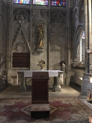 Basilique Saint Nazaire by null