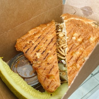 Taste Cafe - Thai with chicken on ciabatta with a pickle on the side - Breakfast & Brunch Near Me - Miami Beach, Florida
