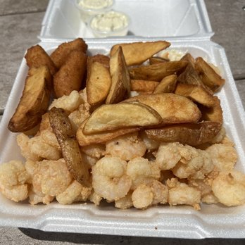 NC Seafood Restaurant - Combo platter with shrimp and flounder with included sides: fries, hush puppies, and coleslaw - Seafood Near Me - Raleigh, North Carolina NC Seafood Restaurant - Combo platter with shrimp and flounder with included sides: fries, hush puppies, and coleslaw - Seafood Near Me - Raleigh, North Carolina