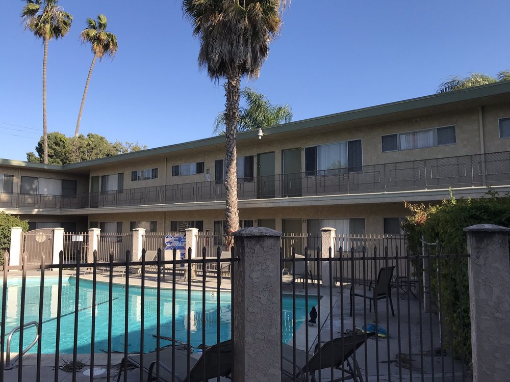 THE DUNES APARTMENT 27 Photos Apartments 709 N Inglewood Ave