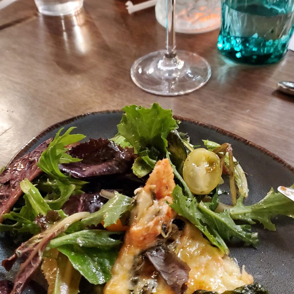 7 Mile Kitchen - Margarita pizza and some of the Harvest Salad - New American Near Me - Carlsbad, California 7 Mile Kitchen - Margarita pizza and some of the Harvest Salad - New American Near Me - Carlsbad, California