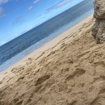 Tracks Beach Park - Parks Near Me - Kapolei, Hawaii