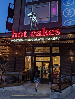 Hot Cakes Capitol Hill by null