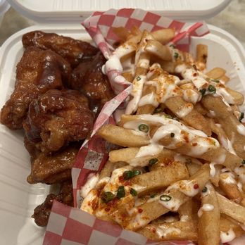 The Wing Spot - Markham - Chicken Wings Near Me - Markham, Ontario