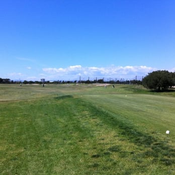 Victoria Golf Course - hole 7 par 4 - Golf Near Me - Carson, California Victoria Golf Course - hole 7 par 4 - Golf Near Me - Carson, California