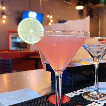 Sippin Superior - Cosmo Martini - Bartenders Near Me Sippin Superior - Cosmo Martini - Bartenders Near Me