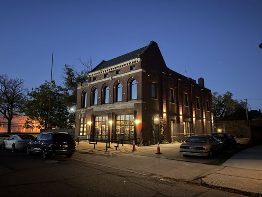 Ladder 4 Wine Bar by null