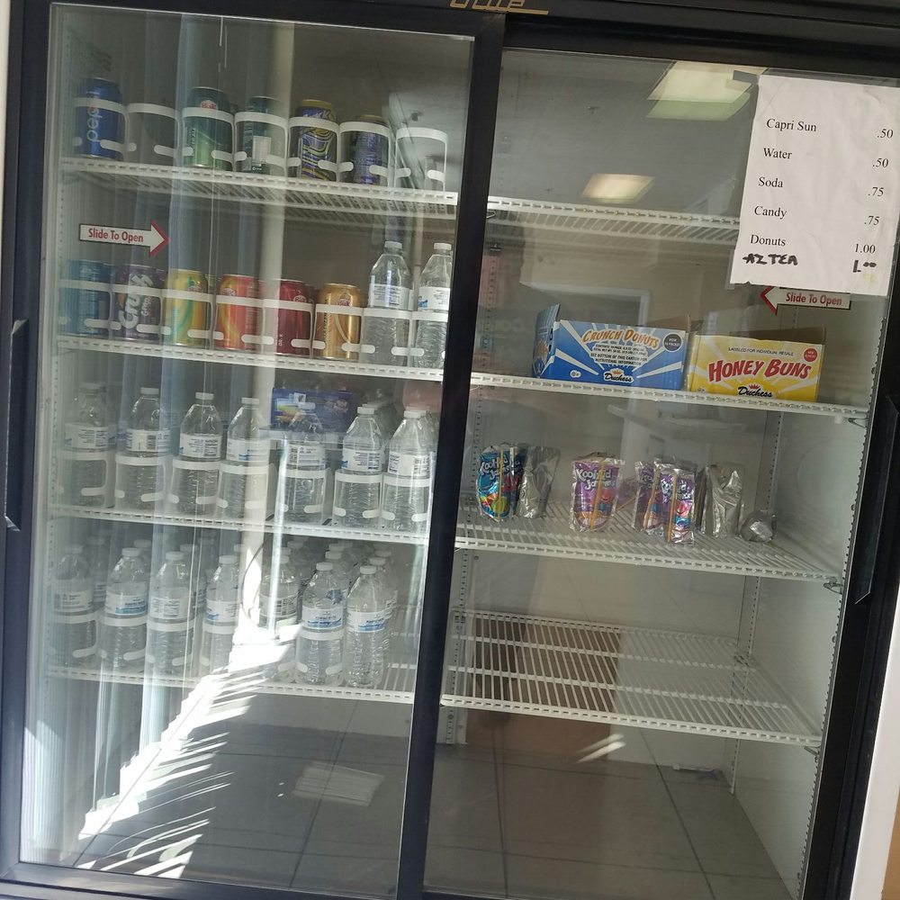 The Laundry Lounge - Lackluster reach in cooler - Laundromat Near Me - Las Vegas, Nevada The Laundry Lounge - Lackluster reach in cooler - Laundromat Near Me - Las Vegas, Nevada
