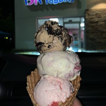 Baskin Robbins - 3 Triple Scoop of Ice Cream - Ice Cream & Frozen Yogurt Near Me - San Diego, California Baskin Robbins - 3 Triple Scoop of Ice Cream - Ice Cream & Frozen Yogurt Near Me - San Diego, California