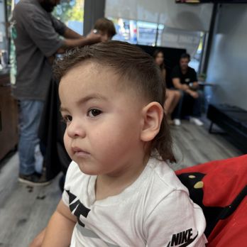 HC Shave House - Barbers Near Me - Burbank, California HC Shave House - Barbers Near Me - Burbank, California