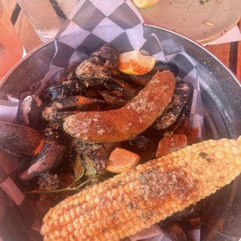 Phillips Seafood - Seafood Near Me - Baltimore, Maryland