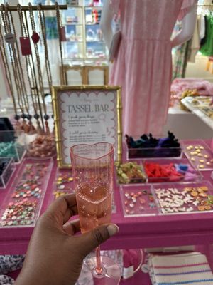 The Tiny Tassel by null