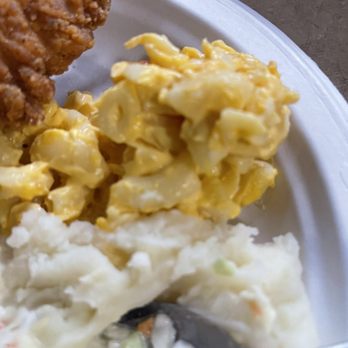 KFC - Extremely dried out mac and cheese - Fast Food Near Me - Murrysville, Pennsylvania KFC - Extremely dried out mac and cheese - Fast Food Near Me - Murrysville, Pennsylvania