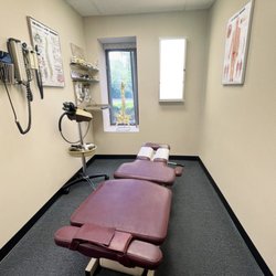 Michael Baremboym, DC - Patient Care, Dr. Baremboym's Chiropractic office room, Union County, Clark, NJ