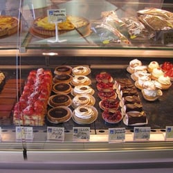 Boulangerie Pâtisserie Friche - Mmm, yummy pastries