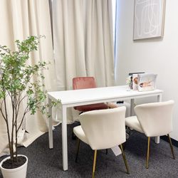 TRS Care - Consultation & Fitting Room