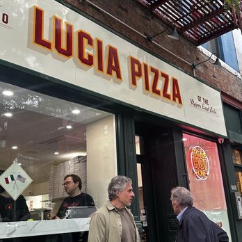 Lucia Pizza - Pizza Near Me - New York, New York