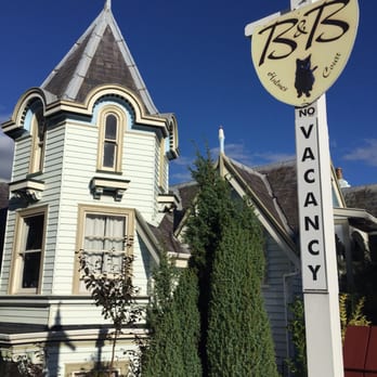 Hulmes Court Bed & Breakfast - Home Services Near Me - Dunedin, OTA