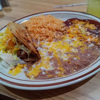 Zacatecas Restaurant - Chile Relleno , Shredded Beef Taco, Rice and Beans. - Mexican Near Me - Hawthorne, California