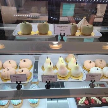 Sweetly Bakery & Coffee Bar - Bakeries Near Me - Battle Ground, Washington Sweetly Bakery & Coffee Bar - Bakeries Near Me - Battle Ground, Washington