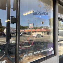 They offer tours of LA.