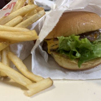 Halalbee's - Oklahoma and Fries - Burgers Near Me - Jamaica, New York