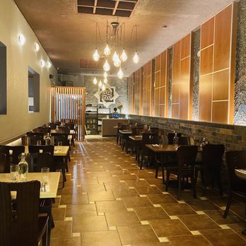 Khao Hom - Dining area - Thai Near Me - Hayward, California Khao Hom - Dining area - Thai Near Me - Hayward, California