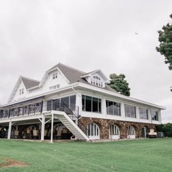 Lakeshore Yacht & Country Club