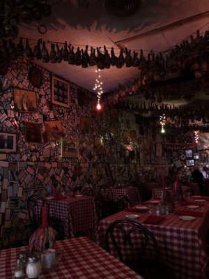 Scotti's Italian Restaurant by null