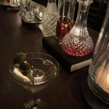 Gilt Bar - Martini - New American Near Me - Chicago, Illinois