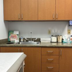 Premier Allergy Asthma & Immunology - Exam room