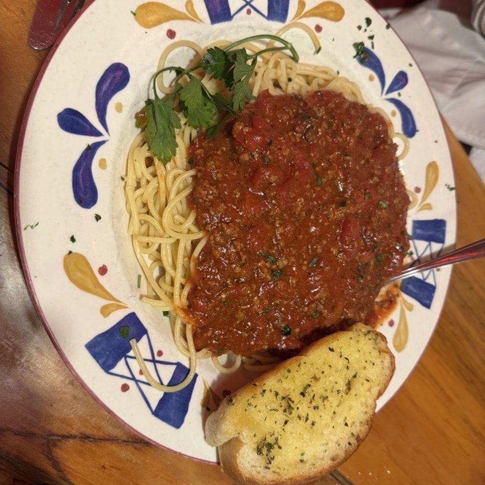 DiNapoli's Fire House - Spaghetti and Meatsauce - Pizza Near Me - Barstow, California
