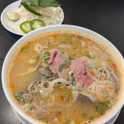 Pho Holiday - Peanut sate with beef