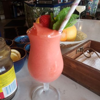 Shaker Mill - Strawberry Daiquiri - Cocktail Bars Near Me - Santa Barbara, California