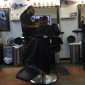 SJ Celebrity Edge Barber Studio - Rell at work. - Barbers Near Me - Frisco, Texas