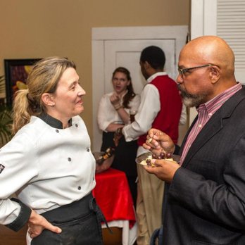 Bonvie - Chef Bon, of BONVIE, thanked by happy client. - Personal Chefs Near Me Bonvie - Chef Bon, of BONVIE, thanked by happy client. - Personal Chefs Near Me