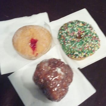 Yum Yum Donuts - Mini Apple fritter n donuts - Donuts Near Me - Beaumont, California Yum Yum Donuts - Mini Apple fritter n donuts - Donuts Near Me - Beaumont, California
