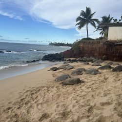 Kaulahao Beach