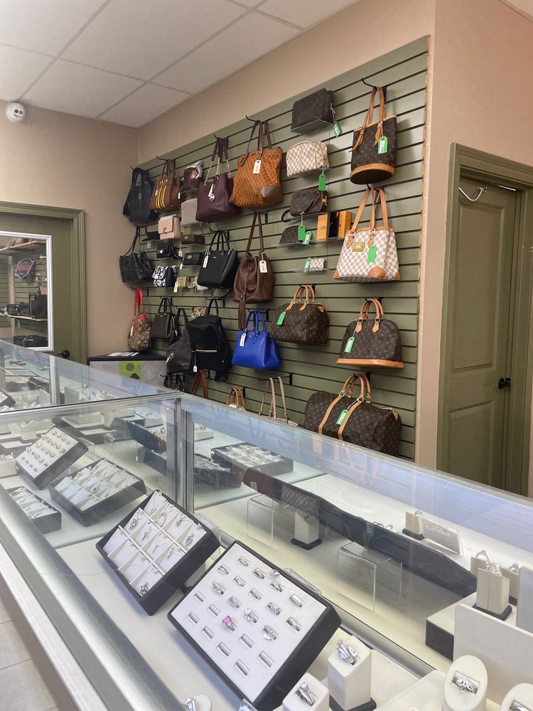 BJ GUN & PAWN Updated July 2025 15 Photos 700