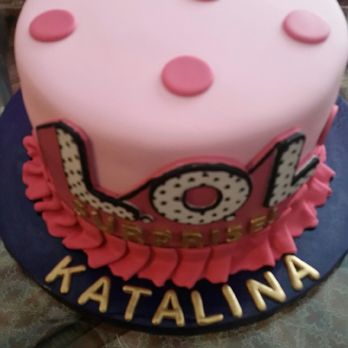 Mamis cupcakes - Cupcakes Near Me - Victorville, California Mamis cupcakes - Cupcakes Near Me - Victorville, California