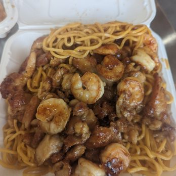 Teriyaki One - Teriyaki Chicken & Shrimp with Noodles - Japanese Near Me - South Plainfield, New Jersey