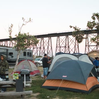 Gaviota State Park - These are the campgrounds. Looks relaxing, right? - Campgrounds Near Me - Gaviota, California Gaviota State Park - These are the campgrounds. Looks relaxing, right? - Campgrounds Near Me - Gaviota, California