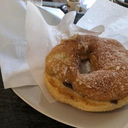 Pasticceria Franco e Valentino - Sugared donut with nutella
