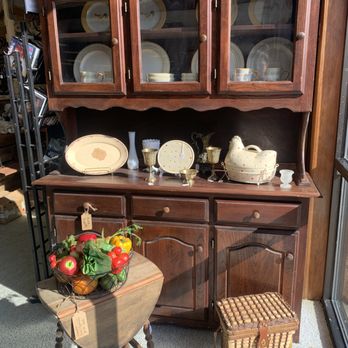 1204 Treasure Trove - Antiques Near Me - Hugo, Oklahoma