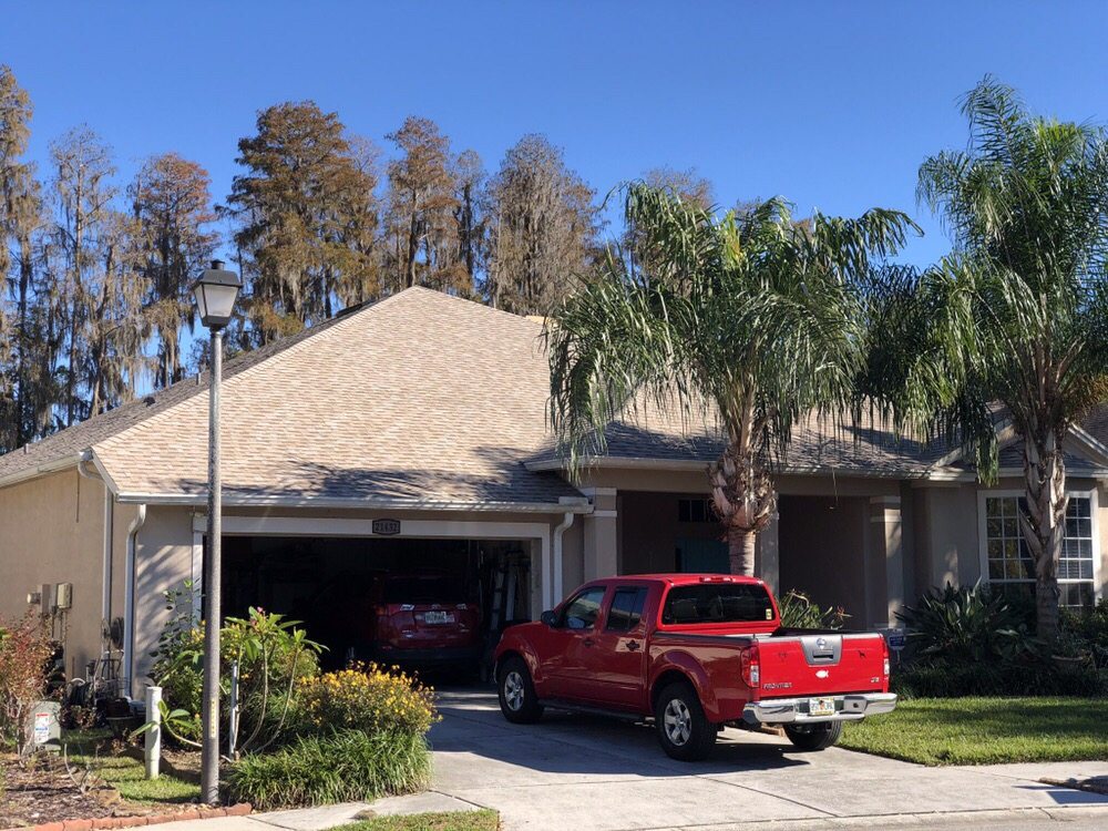 Slide of Alvarez Roofing