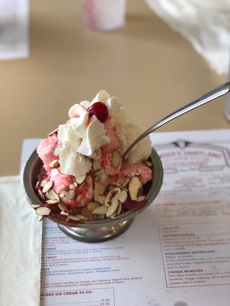 DUMSER’S DAIRYLAND RESTAURANT with photos Updated August 2024 231