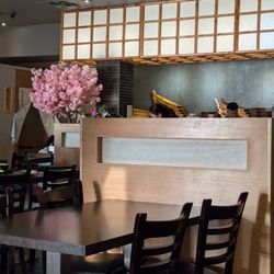 Unome Sushi