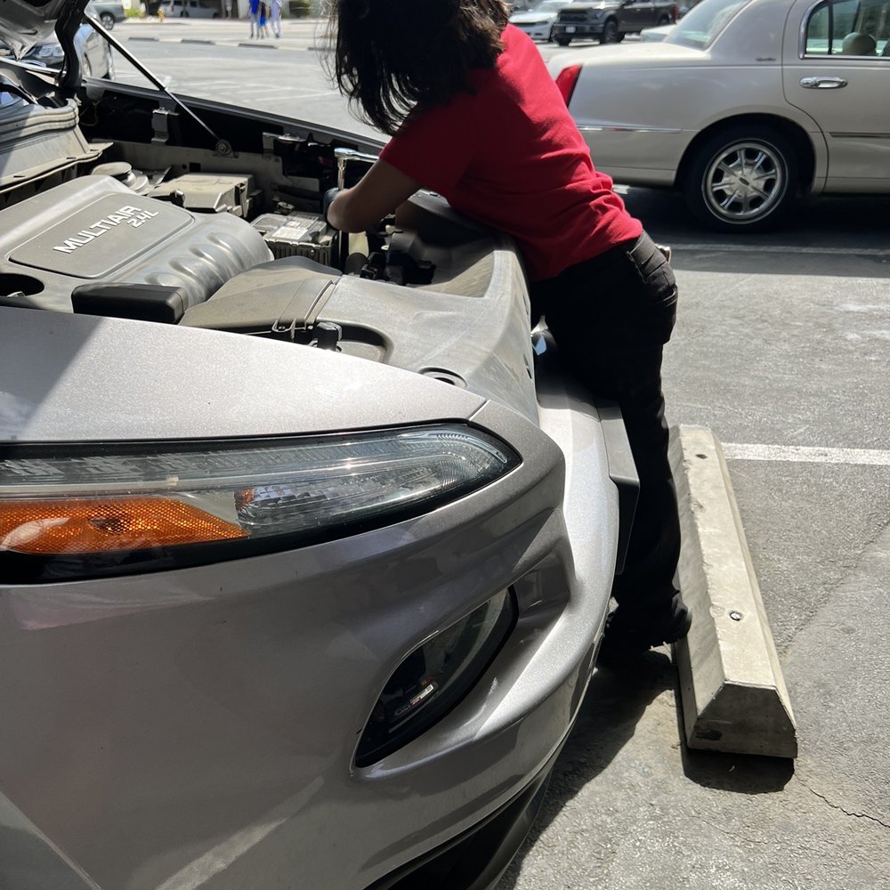 AutoZone Auto Parts - Nadia doing her thing installing my battery in 90 degree weather. She had a great attitude the entire time. - Auto Parts & Supplies Near Me - Chino, California AutoZone Auto Parts - Nadia doing her thing installing my battery in 90 degree weather. She had a great attitude the entire time. - Auto Parts & Supplies Near Me - Chino, California
