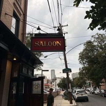 Saloon Restaurant - Italian Near Me - Philadelphia, Pennsylvania