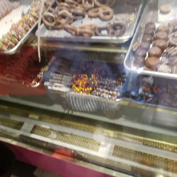Scoop DeVille - Ice Cream & Frozen Yogurt Near Me - Philadelphia, Pennsylvania